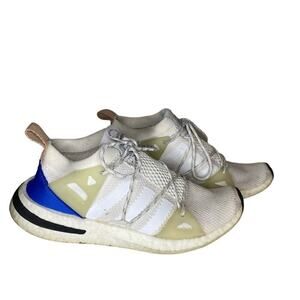 Adidas Arkyn Cloud White Ash Womens Running Shoes Blue Detail Lace Up Mesh